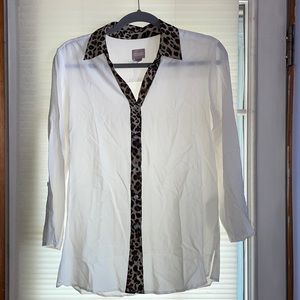 Chico’s white & cheetah accent blouse